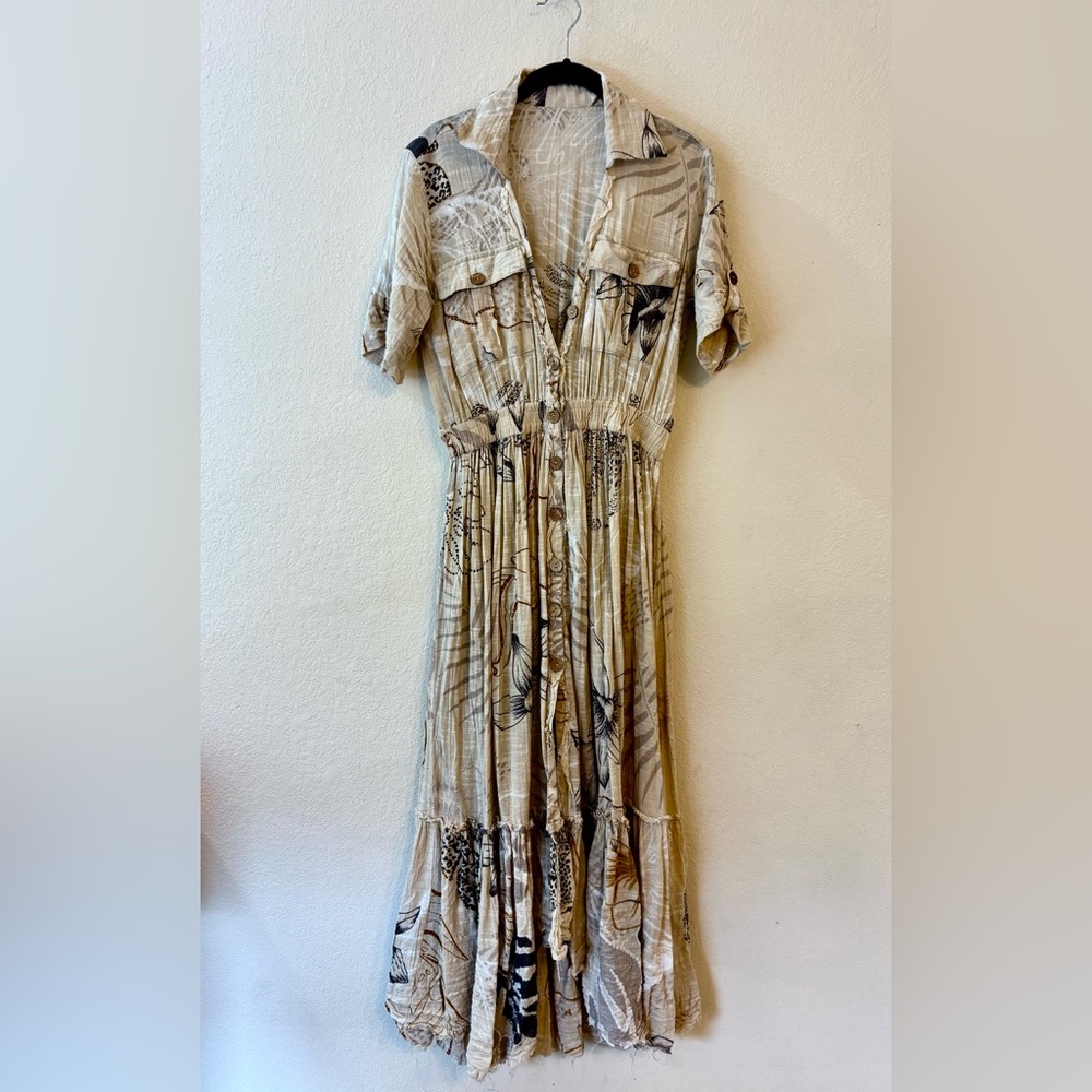 Boutique-purchased, Beige Tropical Patterned Button-Up Dress